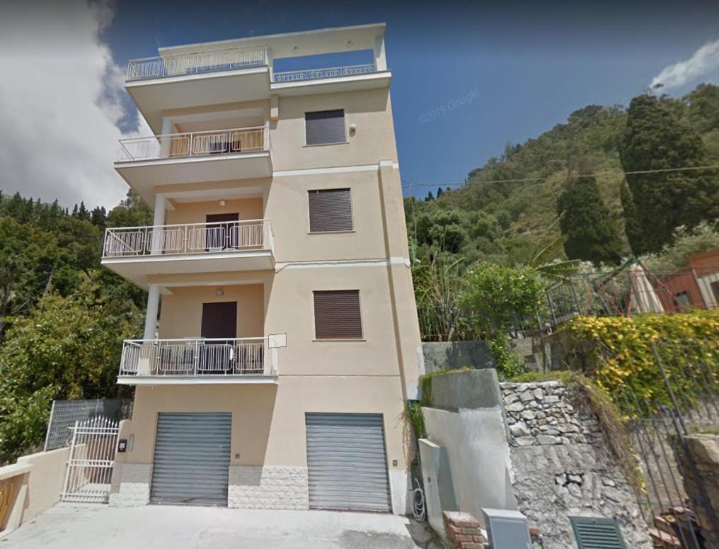 La Baia Dei Delfini Apartment Taormina Bagian luar foto